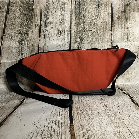 Lululemon Canyon Orange Belt Bag - Picture 6 of 12